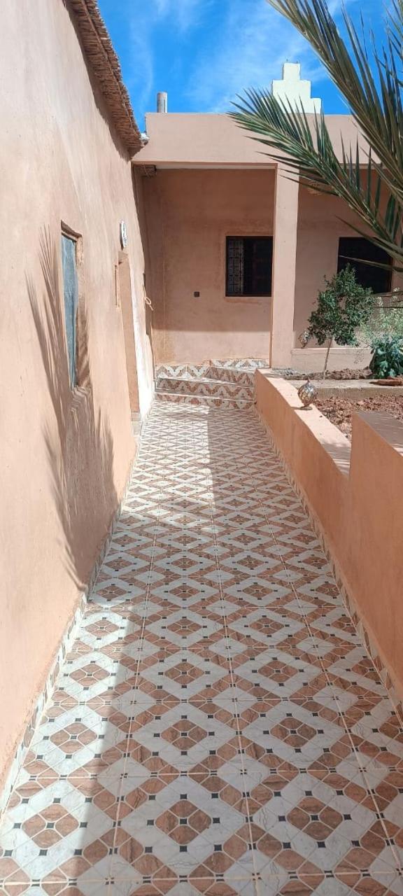 Auberge Restaurant Tissili " Oasis De Fint" Exterior photo