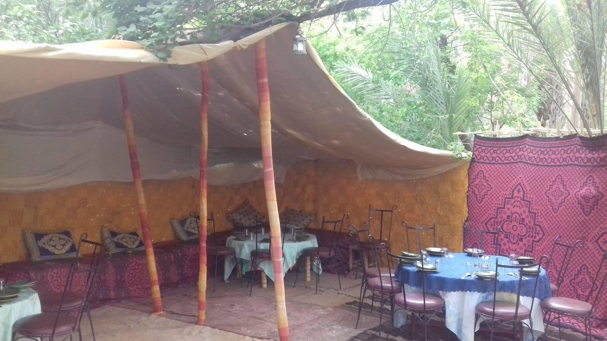 Auberge Restaurant Tissili " Oasis De Fint" Exterior photo